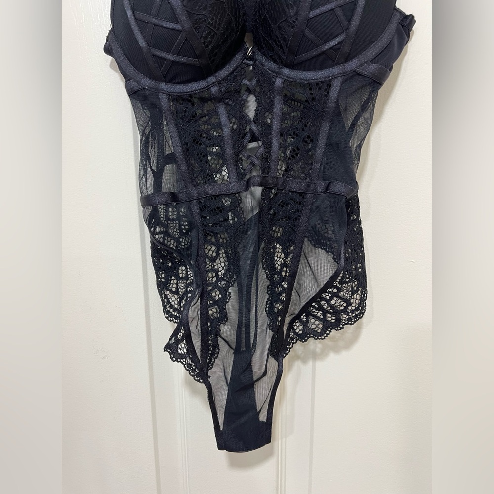 Lace Push-Up Teddy Bodysuit Lingerie NWOT - Picture 3 of 6